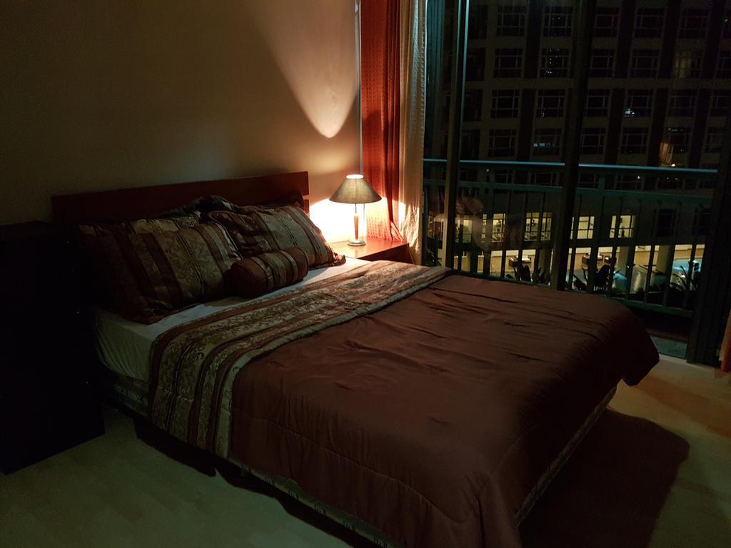 Ortigas 2 Bedroom Corner Unit With 2 Queen Across Shangrila Manila Exteriér fotografie
